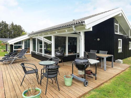 المنظر الخارجي, person holiday home in Hjorring-By Traum in هجورينج