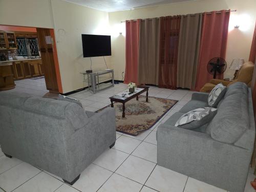 Chateau Yellow in Mandeville