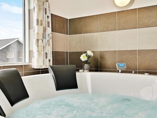 wellness, 20 person holiday home in Hasselberg in Olpenitz
