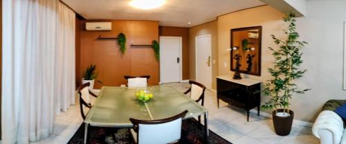 Embaixador Hotel & Centro de Eventos by Fast10- Santa Casa, Teatro Sao Pedro, Parque Harmonia in Porto Alegre