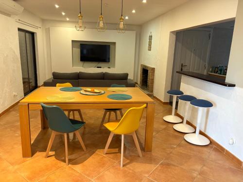 Dave Place - 3 Bedroom House in Alte