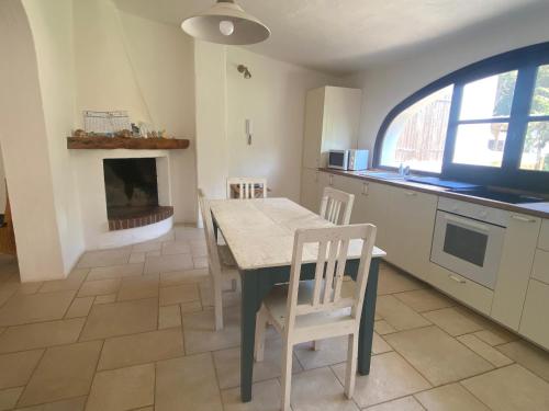 ห้องครัว, Villa Meigama - Porto Giunco in นอตเตรี