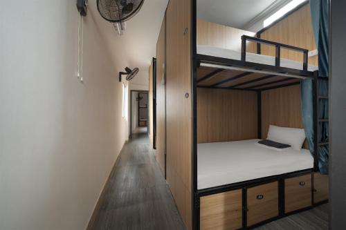 88 Hang Đao Hostel