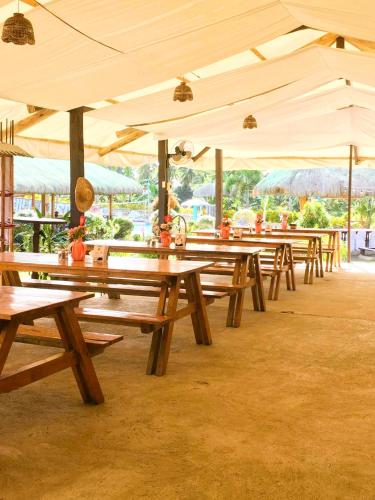 Restaurant, Libhu Hill Resort and Sports Complex in Maasin