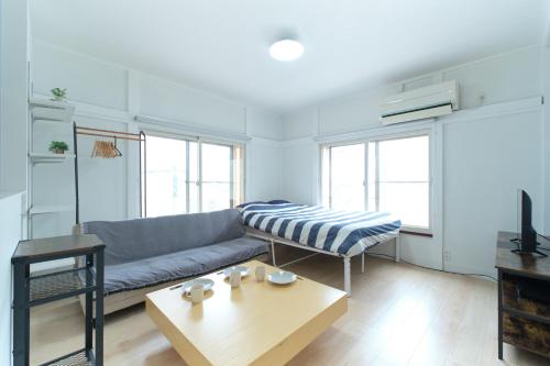 Minami-Shinagawa House by Tranova, Tokio
