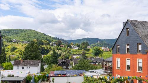 Kilátás, Esperanza-Fewo Bullay an der Mosel , zentral gelegen, gemütlich, mit schöner Aussicht (Esperanza-Fewo Bullay an der Mosel , zentral gelegen, gemutlich, mit schoner Aussicht) in Bullay