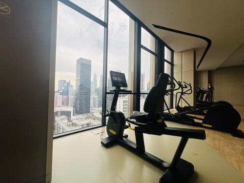 Axon suites bukit bintang Klcc by Aura - image 10