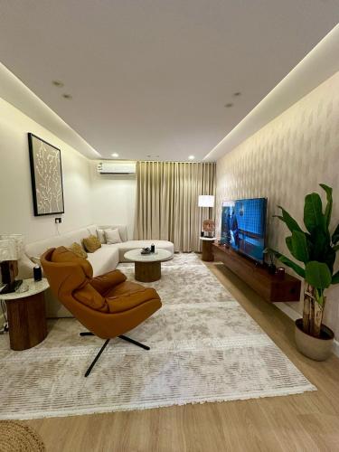 المرافق, Modern Room Apartment and Luxury Lounge in العقيق