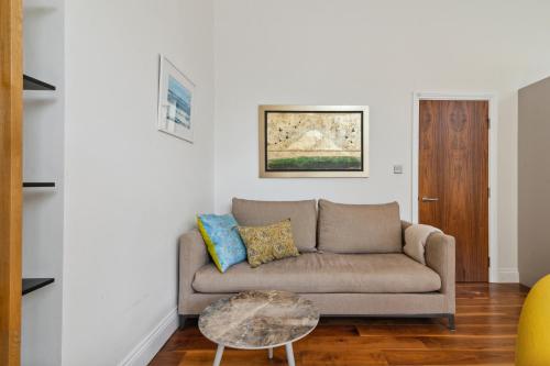 Beautiful One bedroom Apartment in Little Venice, London (photo 7)