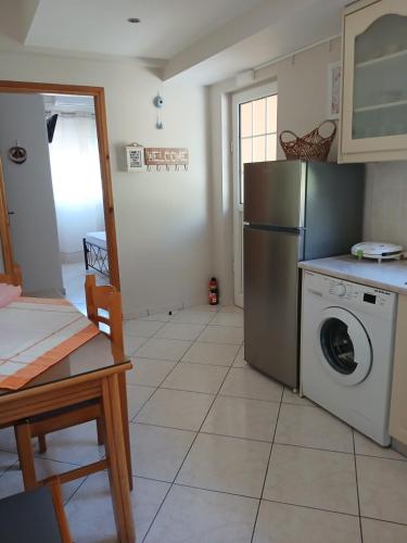 ห้องครัว, Deilino Apartment in พาราเลีย เวอร์กาส