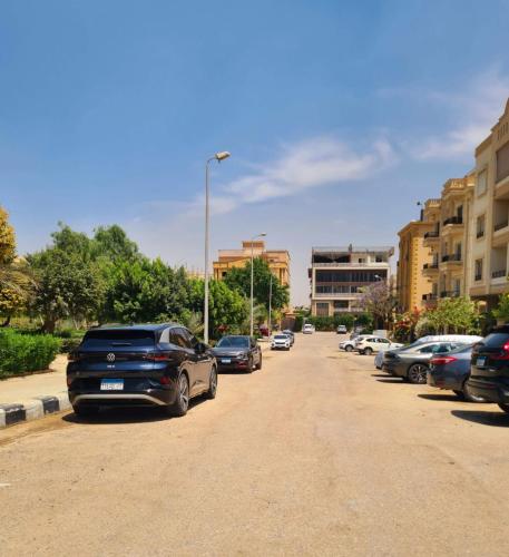 غرفة فندقية مريحة في قلب التجمع الخامس, Il Cairo (foto 3)