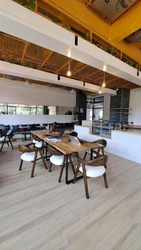 Fully furnished 2bedroom in Westlands in Nairobi