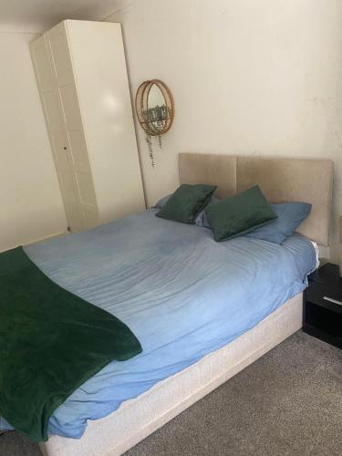 Spacious Guest House Thornton Road, London, London (photo 4)