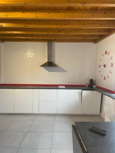 Kitchen, La Casa De La Arena in San Juan de la Arena