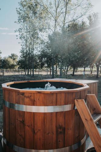 Hot tub, Le Nid du Coucou in Meilhan-sur-Garonne