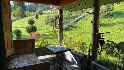 Iekārtas, Chalet de Bella in Strilky