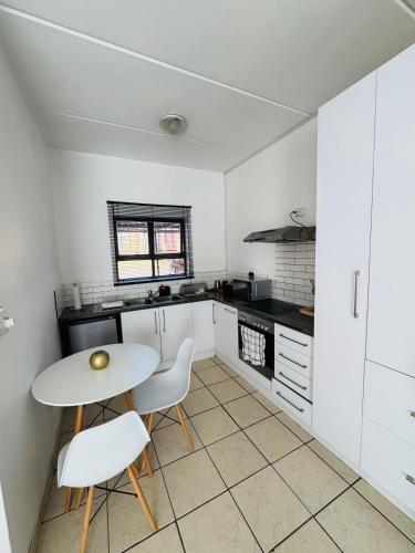 3-Bedrooms Apartment in Bushmill Amorosa