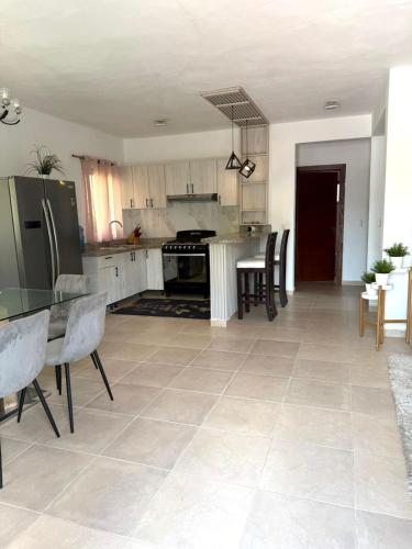 Hermosa villa familiar in Villa Altagracia