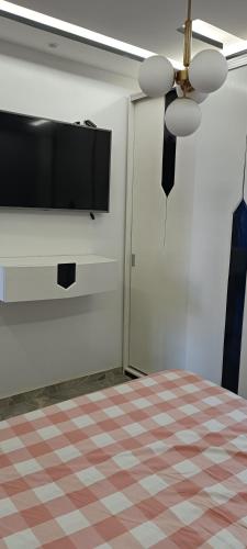 2 bedrooms, 3 beds