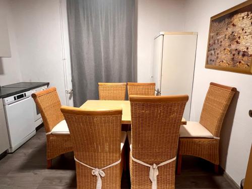 Komfortable Ferienwohnung Monteuerzimmer in 勞厄瑙