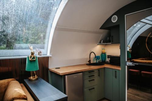Panoramic Tube with Sauna & Hot Tub in Laulasmaa