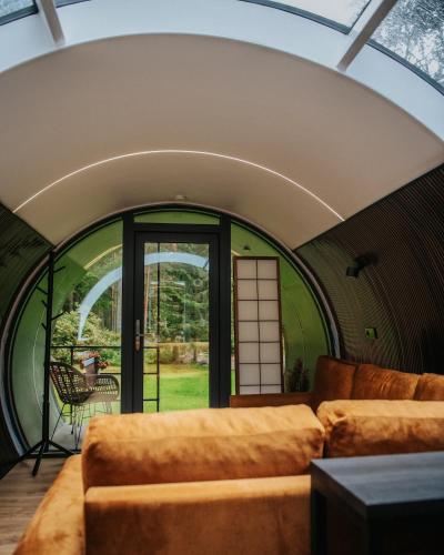 Panoramic Tube with Sauna & Hot Tub in Laulasmaa