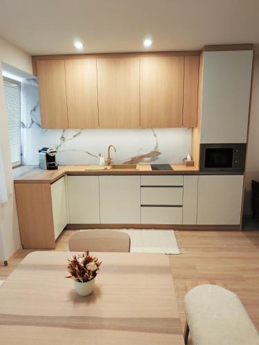 厨房, Villa Bella in 奥雷奇奥瓦博顿