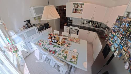 Dapur, Easy Access To Stockholm City in Ursvik