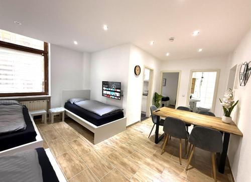 Wiesbaden 2 Zimmer Kuche Bad W1 - Wiesbaden