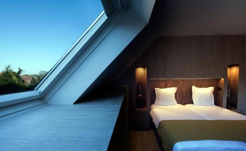Flanders Hotel - image 2