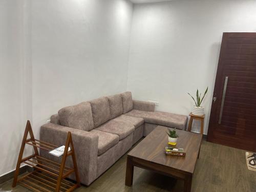 B plus in Ratmalana Airport