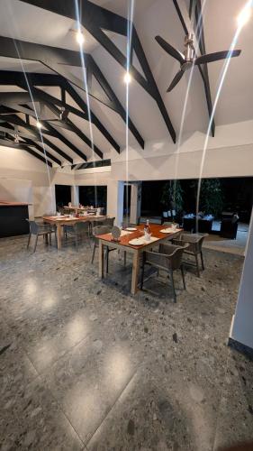 Mopani Lodge Victoria Falls in Victoria Falls