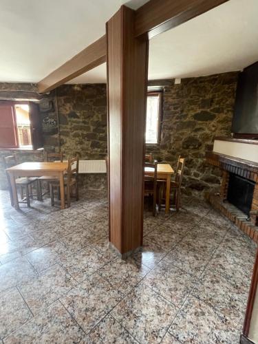 Albergue de Aciera in Tene