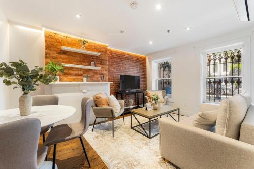 Stylish Brooklyn Getaway, 1BR plus Kitchen
