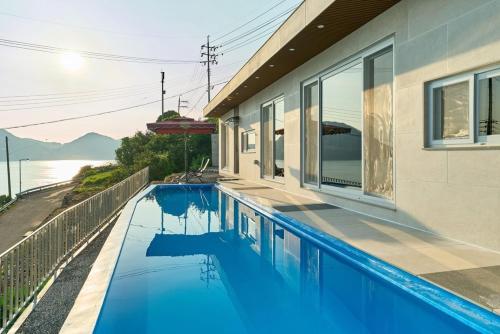 Pool Villa Beauty Namhae · Che-do