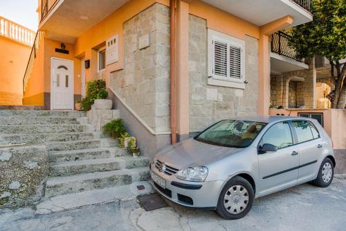 Tomo Apartment - image 12