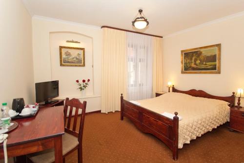 Double Room room in Hotel Retman