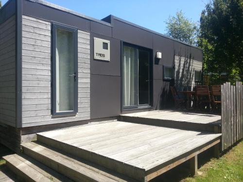 3 bedrooms, 5 beds