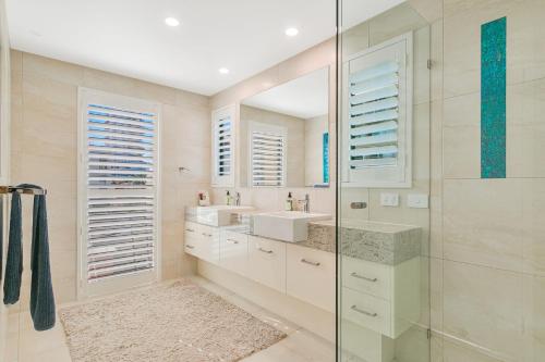 Maili Unit 9, Gold Coast (photo 5)