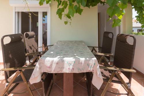 Bed & Breakfast Novalja Inn, Новаля (фото 5)