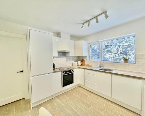 Bright & stylish short term rentals, Thomastown (foto 6)