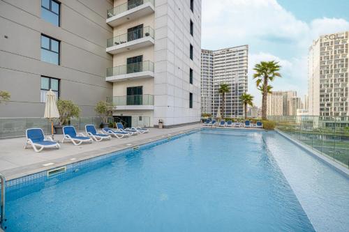 Luxury 1BHK Burj Khalifa & Canal View, Dubai (Foto 4)