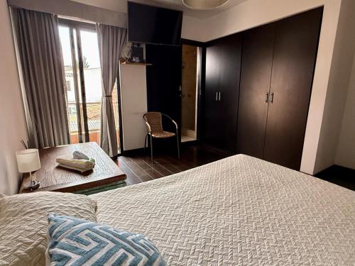 Villa Mariscal in Zone 11