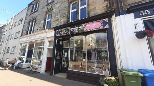 Seaside home, three bedrooms, 40 mins Edinburgh in Кінгхорн
