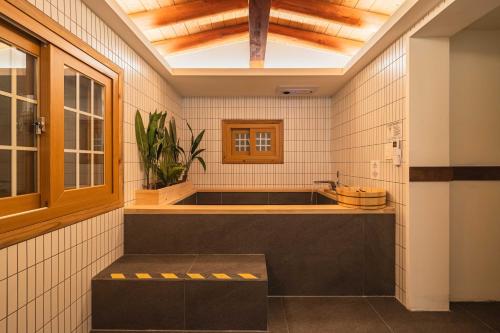 Luxury Hanok Garden Retreat 사진 2