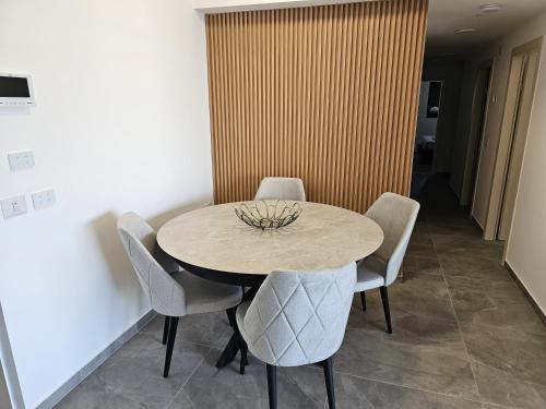 High sea luxury apartment in Bat Yam