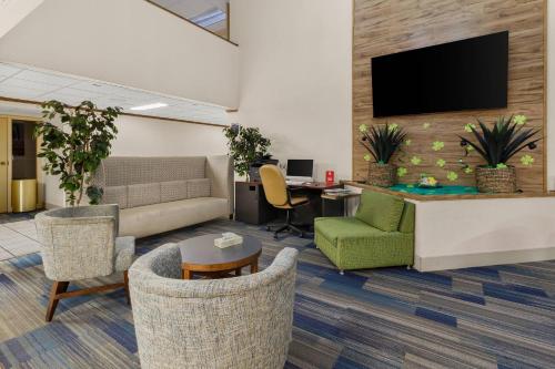 ล็อบบี้, Suburban Studios Altoona in แอลทูนา (PA)