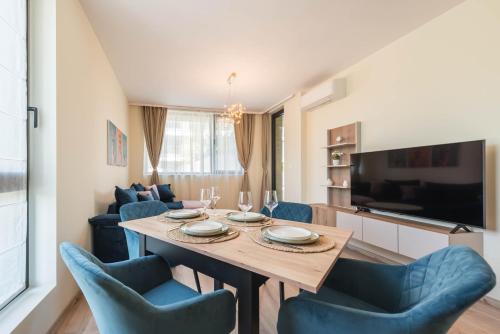 Ivy - Lux Apartment with Parking & Pool in Azur Panorama, Sveti Konstantin i Elena (fotografie 10)