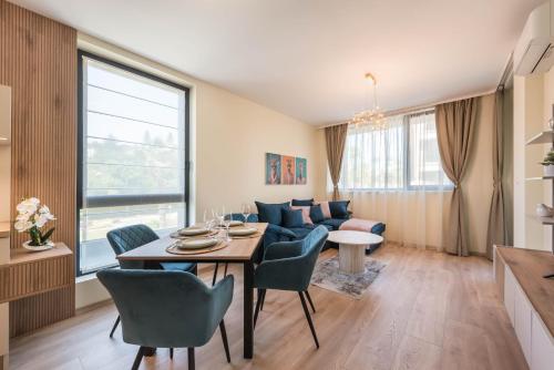 Ivy - Lux Apartment with Parking & Pool in Azur Panorama, Sveti Konstantin i Elena (fotografie 6)