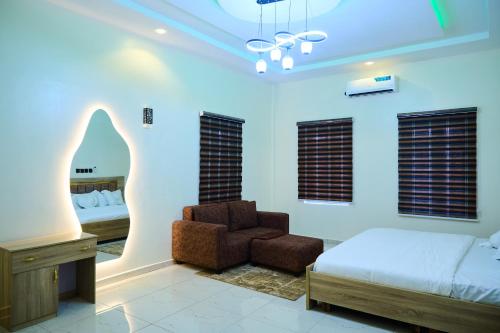 Ay crib in คาดูนา